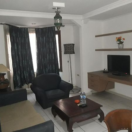 Maven Buncit Hotel Jakarta Exterior photo