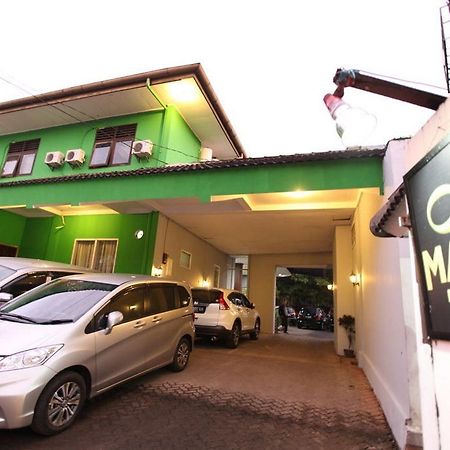 Maven Buncit Hotel Jakarta Exterior photo