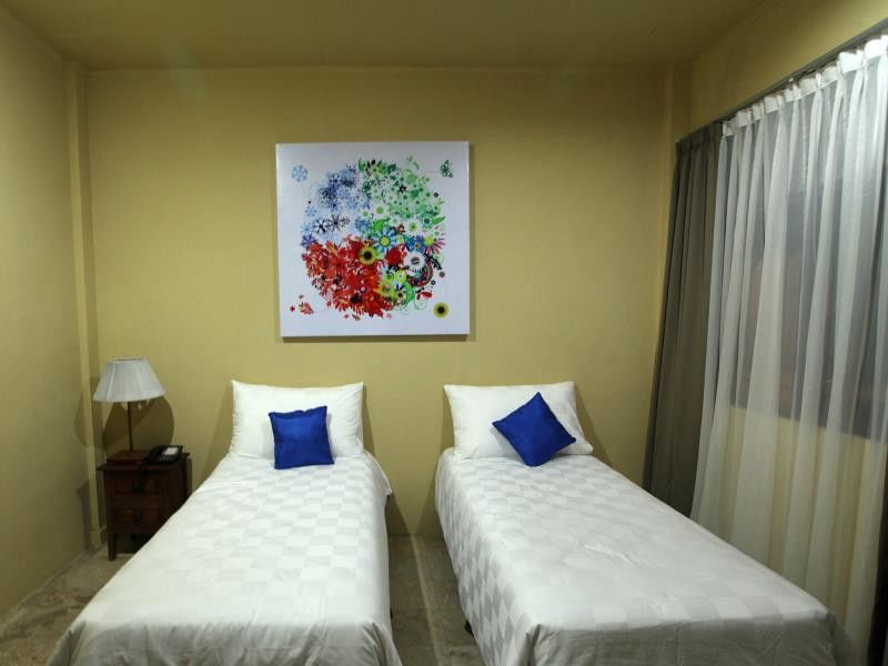 Maven Buncit Hotel Jakarta Exterior photo